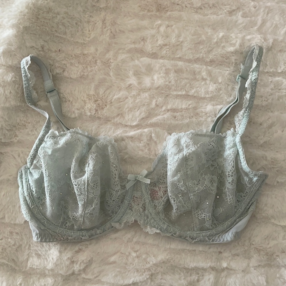 Victoria’s Secret Unlined Demi Bra